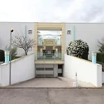 T2 Renove Avec Jardin Et Parking A - Fr-1-553-310 *